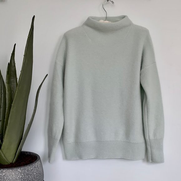 NWT Vince Plush Cashmere Funnel Neck Sweater in Aloe - Picture 1 of 10